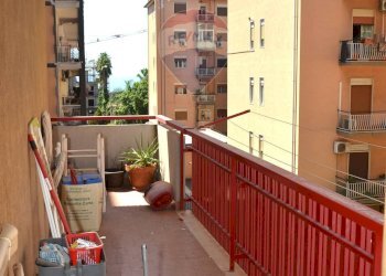 Balcone - Quadrilocale Via Monti Iblei
 
8, Tremestieri Etneo - foto 20