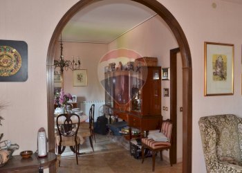 Sala da pranzo - Quadrilocale Via Monti Iblei
 
8, Tremestieri Etneo - foto 14