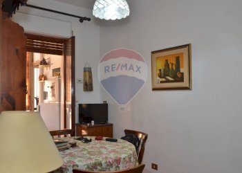 Sala da pranzo - Quadrilocale Via Monti Iblei
 
8, Tremestieri Etneo - foto 5