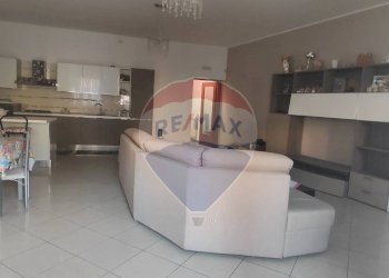 Sala da pranzo - Casa semi indipendente VIA NAZIONALE
 
109, San Michele di Ganzaria - foto 11