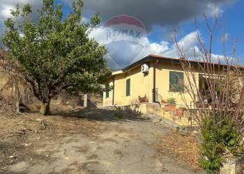 Casa all\'aperto - Villa Contrada Favarella Bassa, Caltanissetta - foto 81