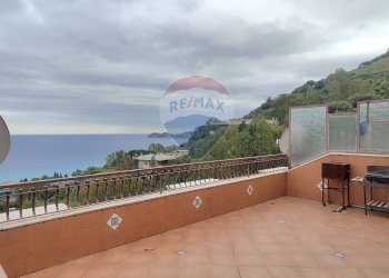 Terrazza - Trilocale Contrada Sillemi c/o LE TERRAZZE
 
4, Letojanni - foto 23