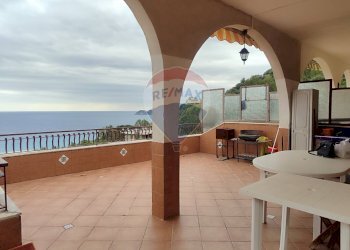 Terrazza - Trilocale Contrada Sillemi c/o LE TERRAZZE
 
4, Letojanni - foto 24