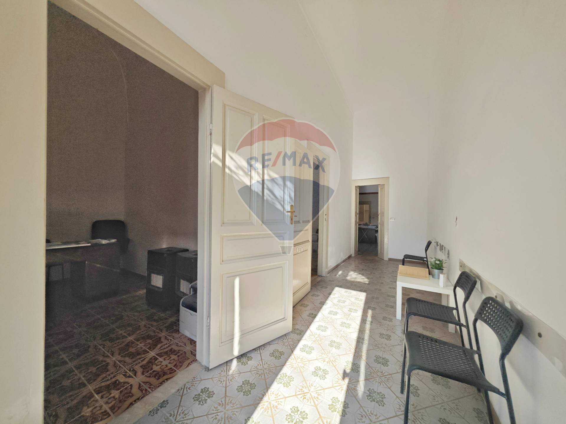 Corridoio - Ufficio Piazza del Popolo
 
5, Floridia - foto 3