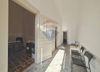 Corridoio - Ufficio Piazza del Popolo
5, Floridia - foto 3