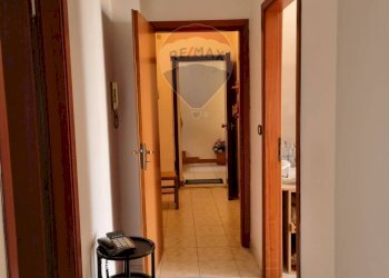 Hall / corridoio - Trilocale via rote
 
22, Acireale - foto 5