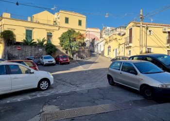 Edificio all\'aperto - Trilocale via rote
 
22, Acireale - foto 21