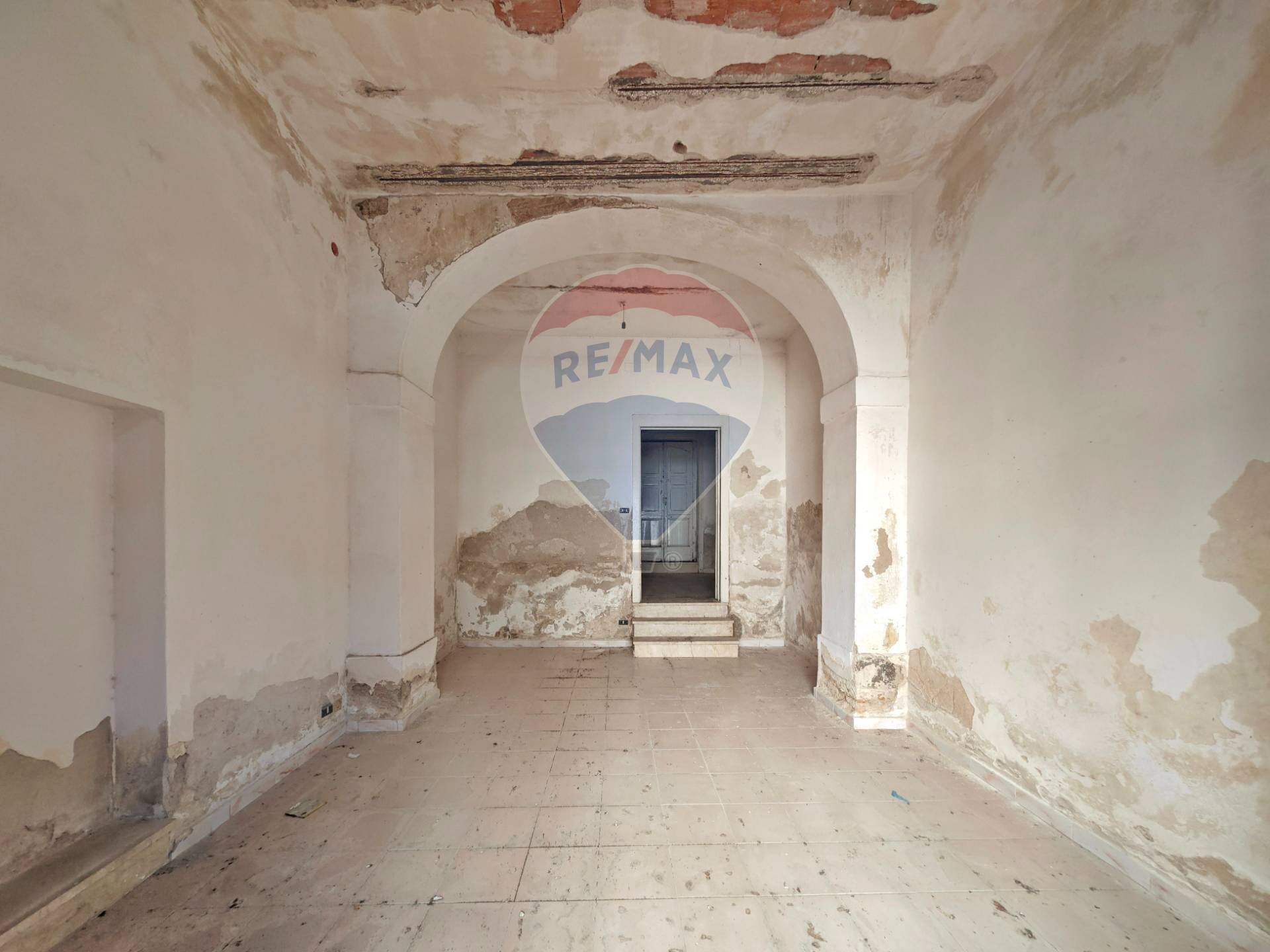 Stanza vuota - Magazzino via Palestro
 
87, Floridia - foto 2