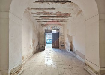 Stanza vuota - Magazzino via Palestro
87, Floridia - foto 3