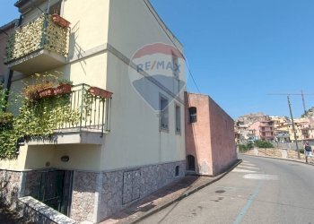 Edificio all\'aperto - Casa indipendente VICOLO IV VANELLAZZA
 
39, Forza d'Agrò - foto 6
