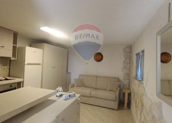 Soggiorno - Casa indipendente VICOLO IV VANELLAZZA
 
39, Forza d'Agrò - foto 13