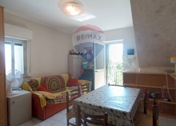 Sala da pranzo - Casa indipendente VICOLO IV VANELLAZZA
 
39, Forza d'Agrò - foto 29