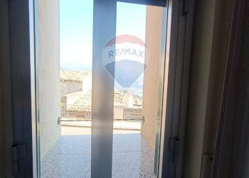 Balcone - Casa indipendente VICOLO IV VANELLAZZA
 
39, Forza d'Agrò - foto 34