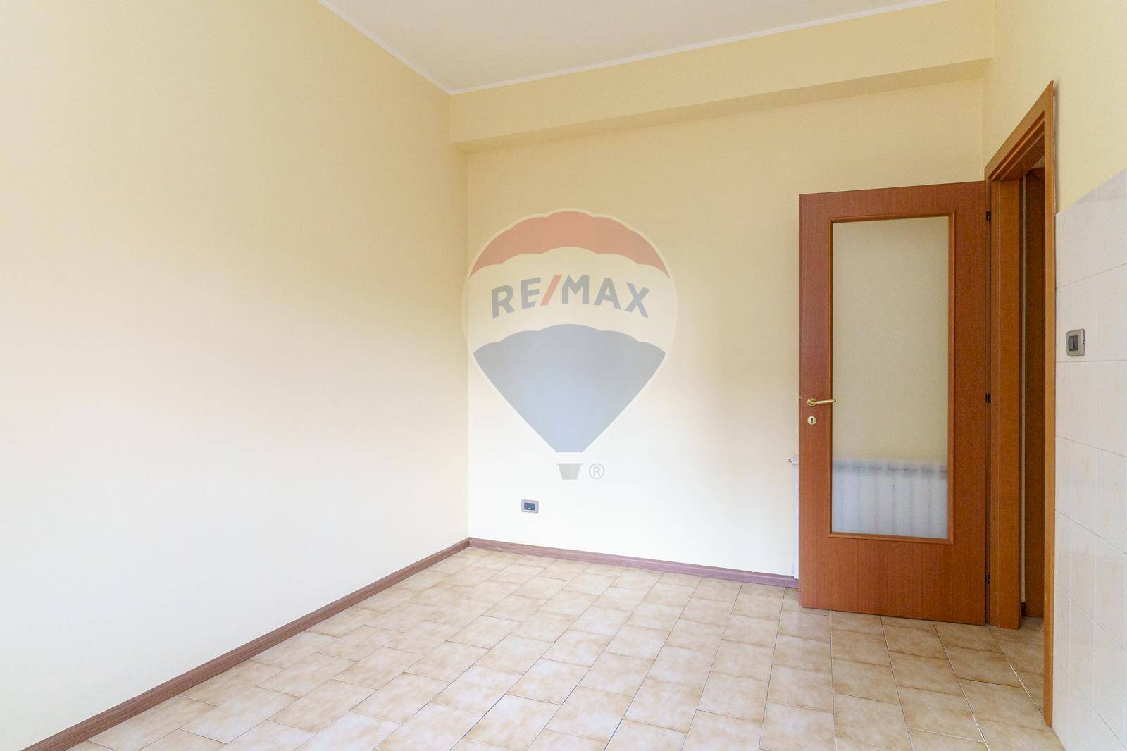 Stanza vuota - Villa a Schiera VIA GIOVANNI GRASSO
5, Aci Castello - foto 2