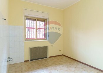 Stanza vuota - Villa a Schiera VIA GIOVANNI GRASSO
 
5, Aci Castello - foto 11