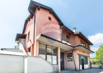 Edificio - Capannone Via G. Garibaldi
 
1, Carpiano - foto 7