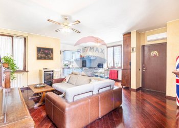 Soggiorno - Trilocale Via G. Garibaldi
 
1, Carpiano - foto 3