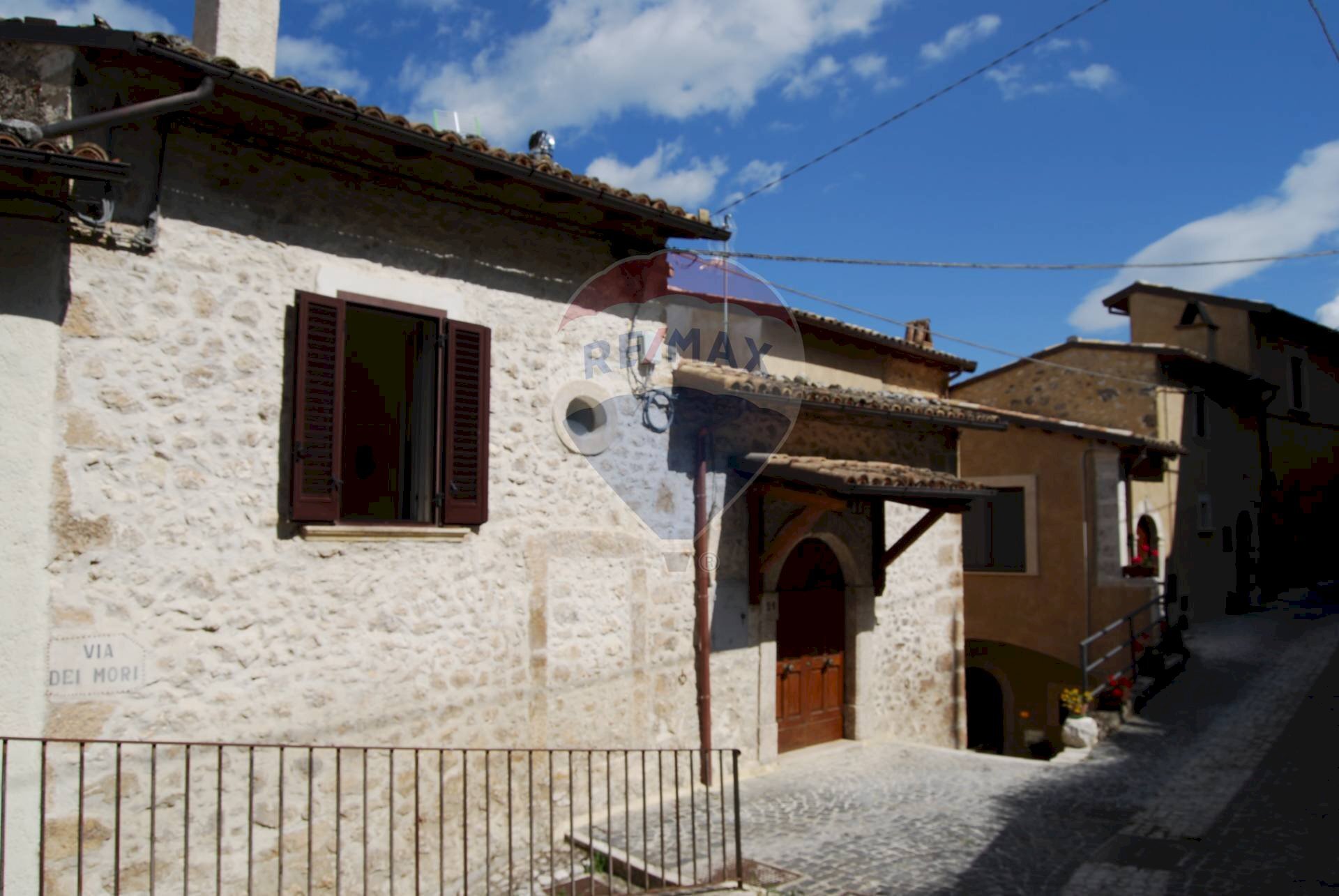 Casa all\'aperto - Three-room apartment Via Dei Mori
 
21, Navelli - photo 1