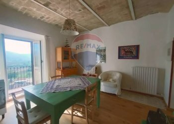 Sala da pranzo - Trilocale Via Dei Mori
 
21, Navelli - foto 12