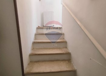 Scale - Trilocale Via Dei Mori
 
21, Navelli - foto 13