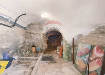 Stanza vuota - Trilocale Via Dei Mori
 
21, Navelli - foto 30