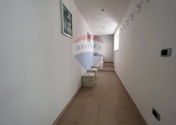 Hall / corridoio - Trilocale Napoli - foto 12