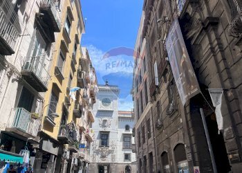 Edificio all\'aperto - Trilocale Napoli - foto 28