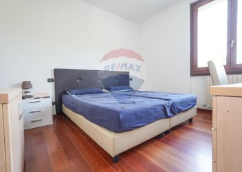 Camera / camera da letto - Quadrilocale Via Cascine
 
11, Levate - foto 11