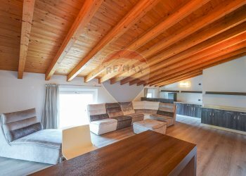 Sala da pranzo - Appartamento VIA CASCINE
 
11, Levate - foto 3