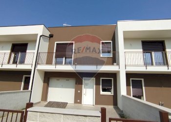 Edificio all\'aperto - Villa a Schiera Ferrara - foto 3