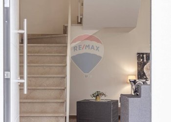 Scale - Villa a Schiera Ferrara - foto 12