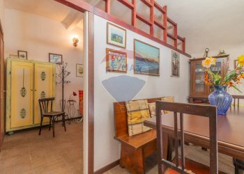 Sala da pranzo - Bilocale Via Del Fiore
 
45, Ischia di Castro - foto 13