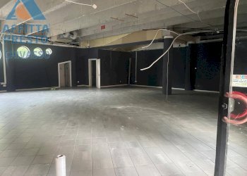 Foto 7 - Negozio Corso G Ferraris
55, Chivasso - foto 6