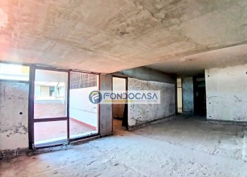 soggiorno - Appartamento via carlo cassola, Carrara - foto 6