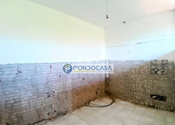 cucina semiabitabile - Appartamento via carlo cassola, Carrara - foto 9