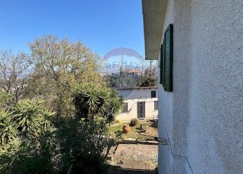 Edificio all\'aperto - Casa indipendente Minturno - foto 14