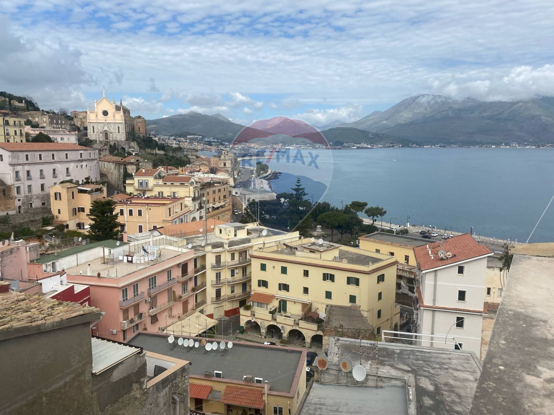 Edificio all\'aperto - Casa semi indipendente Gaeta - foto 1