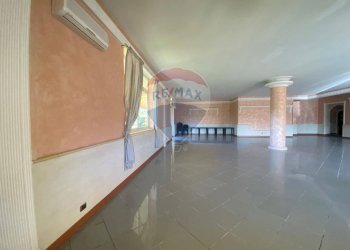 Stanza vuota - Locale Commerciale Spigno Saturnia - foto 9