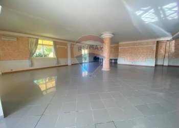 Stanza vuota - Locale Commerciale Spigno Saturnia - foto 13