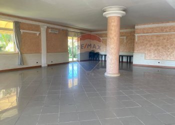 Stanza vuota - Locale Commerciale Spigno Saturnia - foto 14