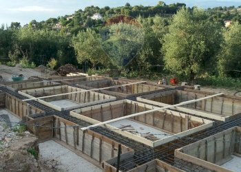 Edificio all\'aperto - Villa Itri - foto 4