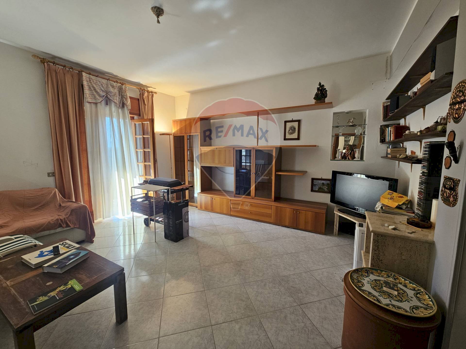 Soggiorno - Quadrilocale via Tommaso Marinetti
48, Bagheria - foto 3