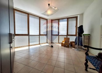 Stanza vuota - Ufficio Via Largo Guido Camussi
 
2, Gallarate - foto 22