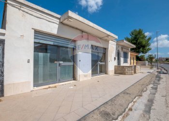 Terrazza - Locale Commerciale via Sorda Scicli
 
8 /10 /12, Modica - foto 2