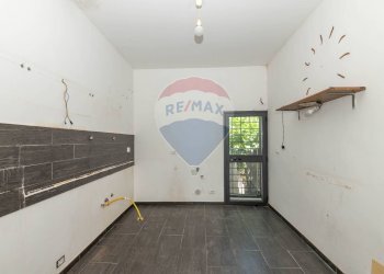 Stanza vuota - Locale Commerciale via Sorda Scicli
 
8 /10 /12, Modica - foto 6