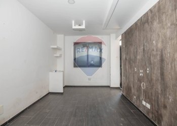 Stanza vuota - Locale Commerciale via Sorda Scicli
 
8 /10 /12, Modica - foto 14