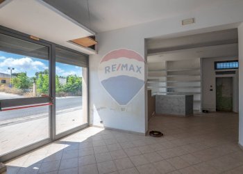 Stanza vuota - Locale Commerciale via Sorda Scicli
 
8 /10 /12, Modica - foto 16