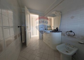 Bagno - Appartamento via Primula
 
5, Scicli - foto 13