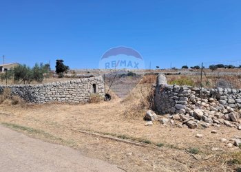 Vista delle montagne - Agricultural land contrada Crocilla
 
50, Ragusa - photo 21