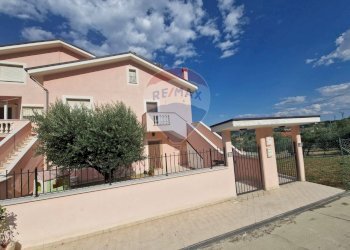 Casa all\'aperto - Semi-detached house Via S. Chiara
 
4, Bucchianico - photo 4